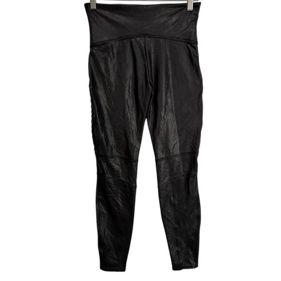 Spanx Faux leather High Waist Moto Leggings Size Large
A210 - Picture 3 of 10